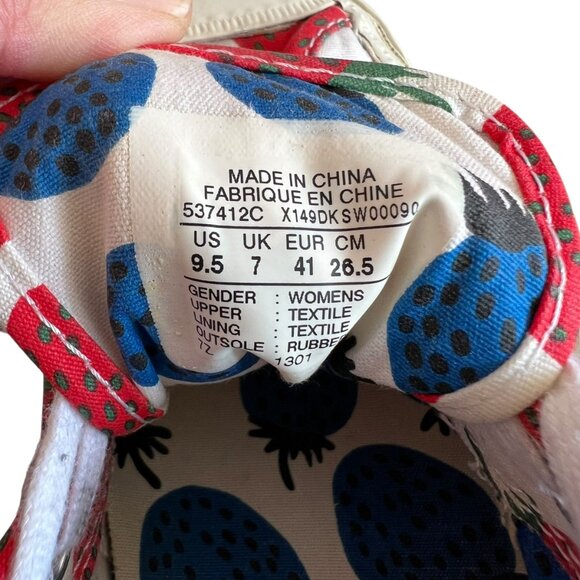 Converse x Marimekko strawberry sneakers low top shoes US womens 9.5 fruit print - Picture 16 of 16